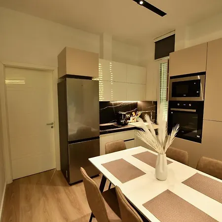 Veranda Penthouse E.d *