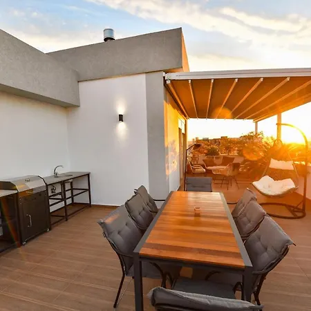 Veranda Penthouse E.d Apartment Tirana